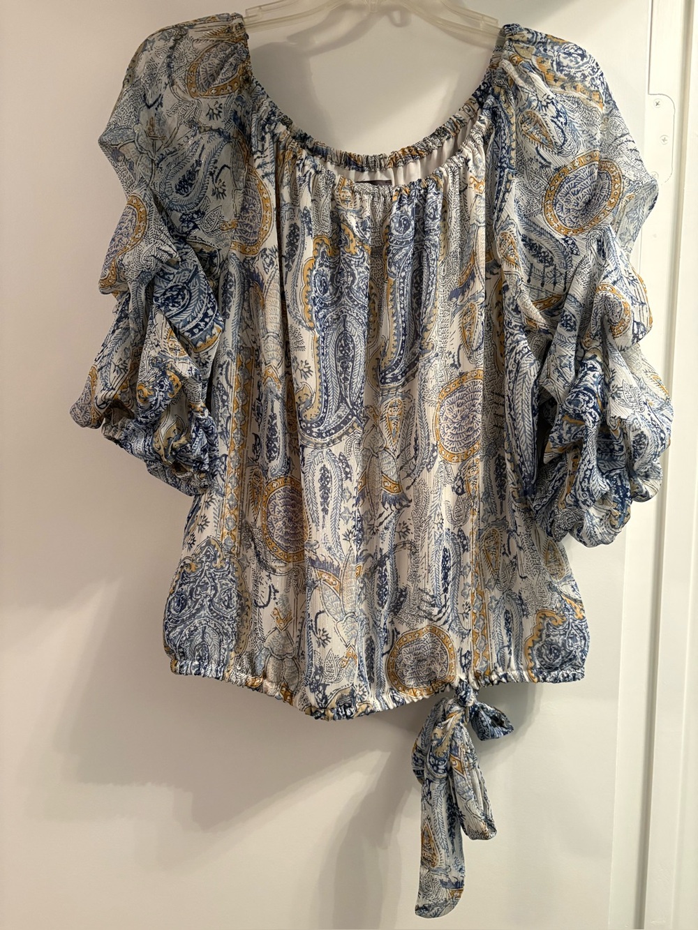 Vince Camuto Blue & Gold Paisley Tie-Hem Blouse